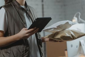 E-Ticaret Kargo Anlaşmaları: Fiyat, Desi ve Kâr Hesapları